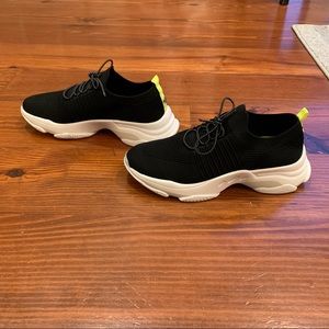 Steve Madden Geir Black And White Sneakers